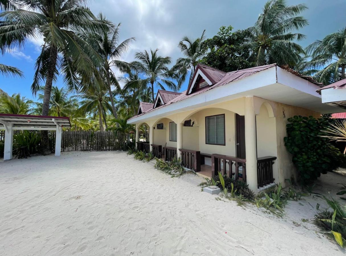 Beach Placid Resort Powered By Cocotel Ocoy Екстериор снимка